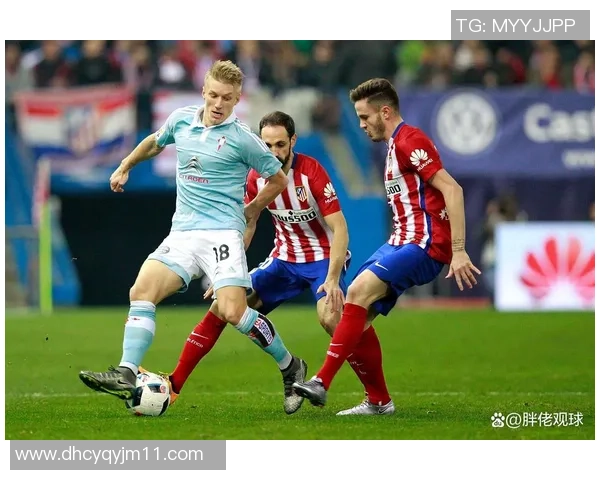 西汉姆联对阵昂热队的精彩对决即将上演球迷期待的巅峰之战