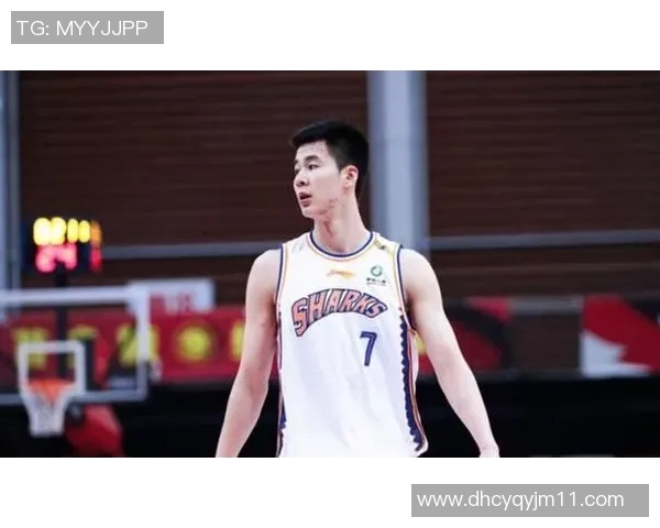 郭昊文：从篮球新星到职业赛场的奋斗与成长之路